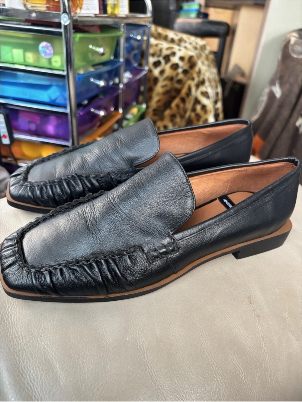 Angel Alarcon Classic Women's Black Genuine Leather Loafers Size 6.5.  New!